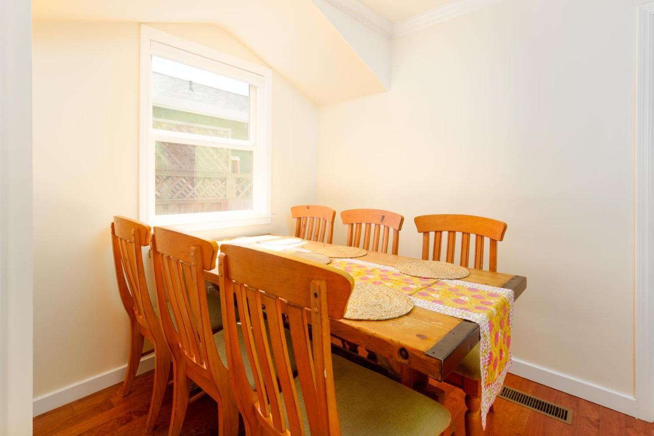 Spacious Renovated Petaluma Home- Pool Table, Fire Pit, Parking Dış mekan fotoğraf